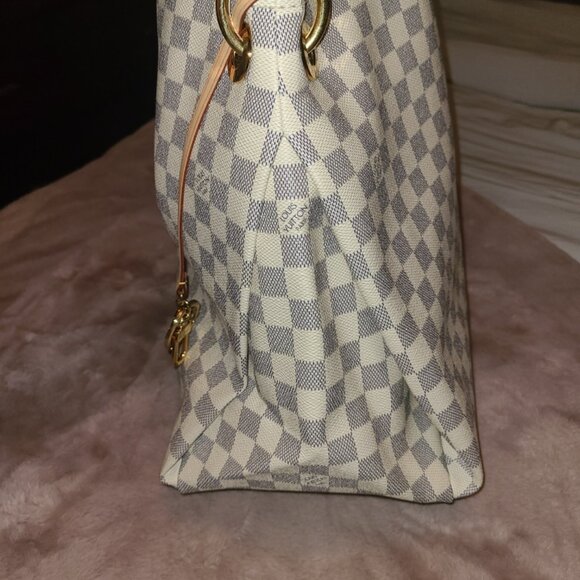 Louis Vuitton Artsy MM - Picture 7 of 10